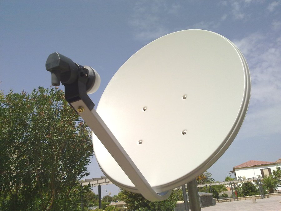 Sistema de TV Satelital S80HD, Antena Parabólica de 33 (84 cm), Vista  Mundial